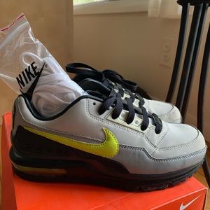 Nike Women AirMax LTD